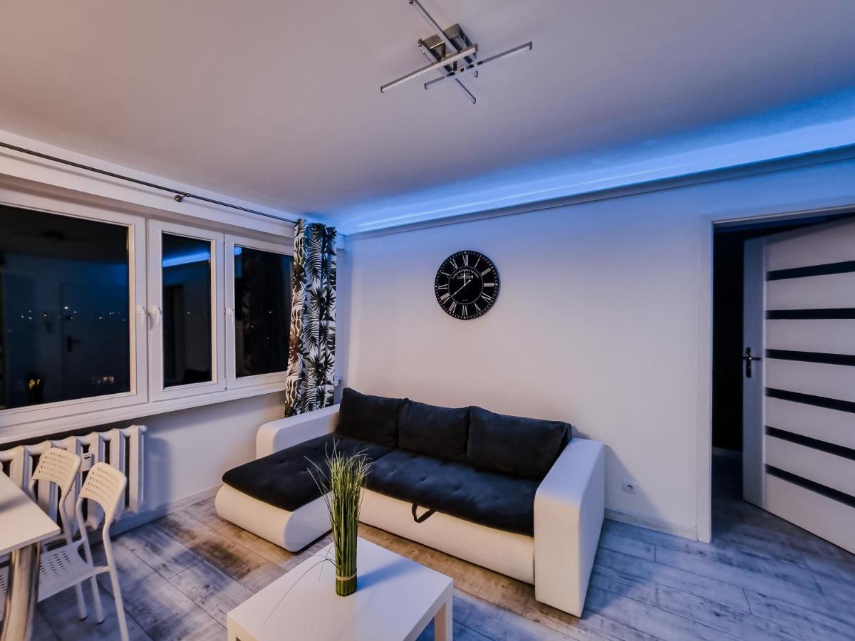Apartment Mragowo-mazury,blisko Plaza, Centrum! Wi-fi! *